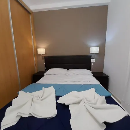 Center Playa Poniente Apartamento