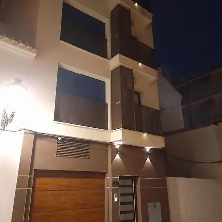 Center Playa Poniente Апартаменты