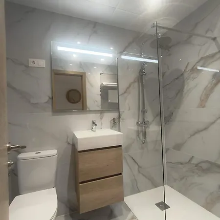 Center Playa Poniente