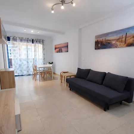 Center Playa Poniente בנידורם