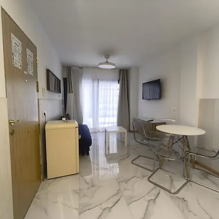 Center Playa Poniente 아파트 *