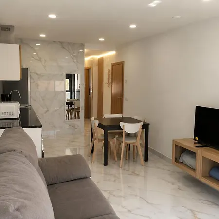 아파트 Center Playa Poniente 베니돔