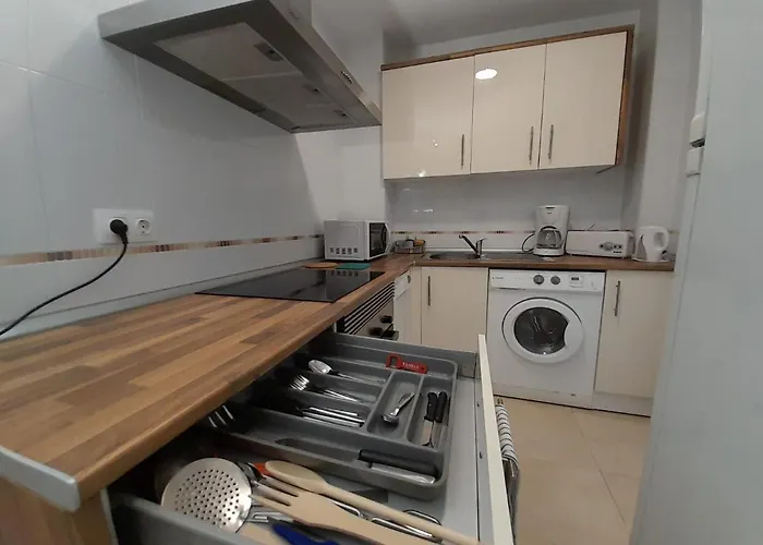 Center Playa Poniente