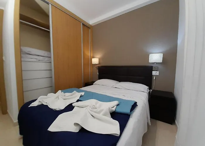 Center Playa Poniente דירה