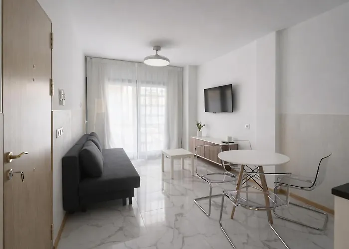 Center Playa Poniente דירה בנידורם