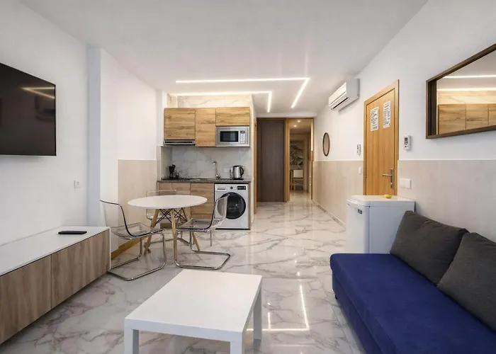 דירה Center Playa Poniente