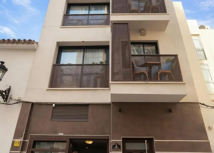 Center Playa Poniente דירה *